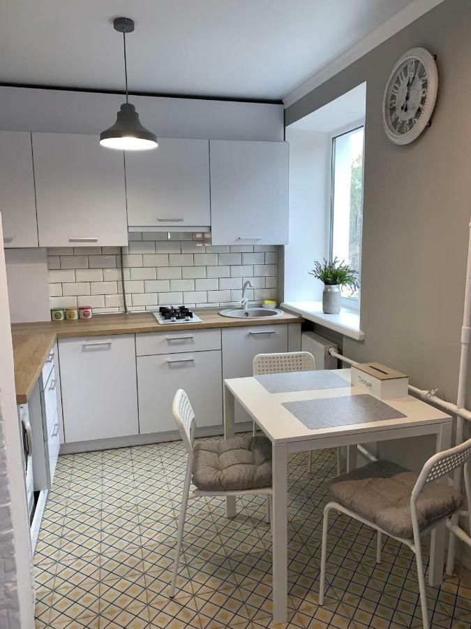 Sisters Apartment Ukr تشيرنيهيفسكا المظهر الخارجي الصورة